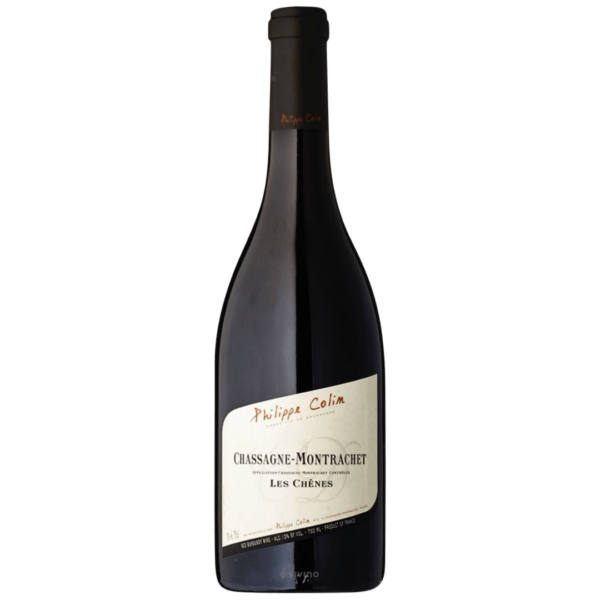 En vinflaske står oprejst mod en hvid baggrund. Etikette: "Philippe Colin, Chassagne-Montrachet, Les Chênes, 2022, Appellation Chassagne-Montrachet Contrôlée, 13% vol."